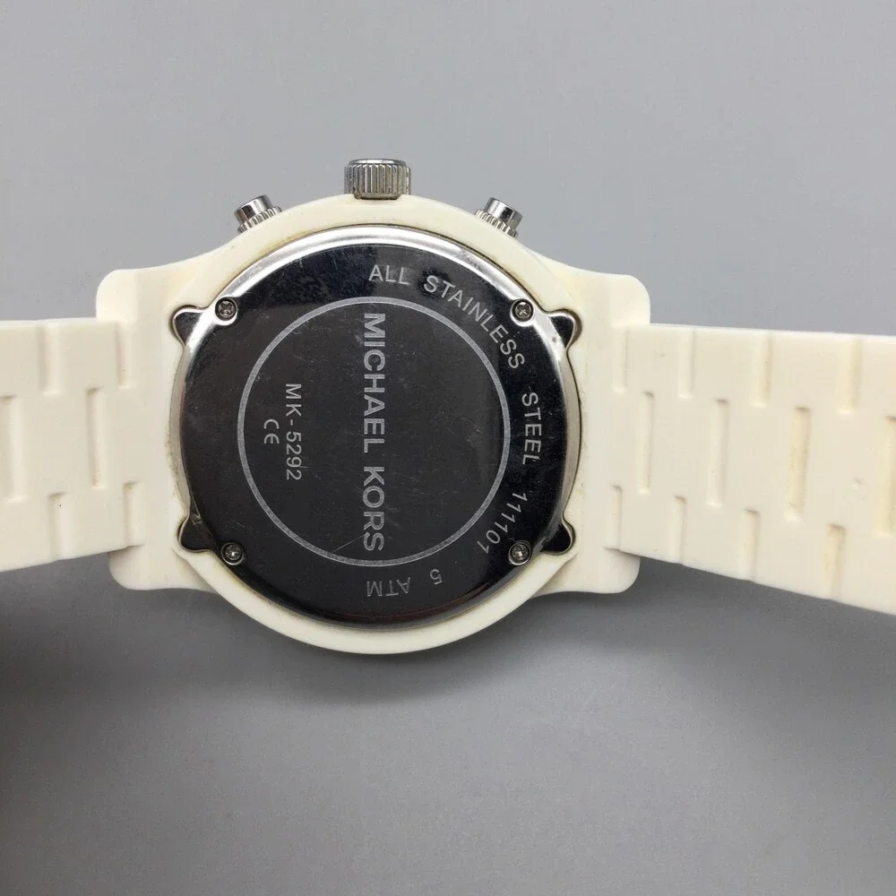 Michael Kors MK-5292 Womens Watch 42mm White Chronograph New Battery